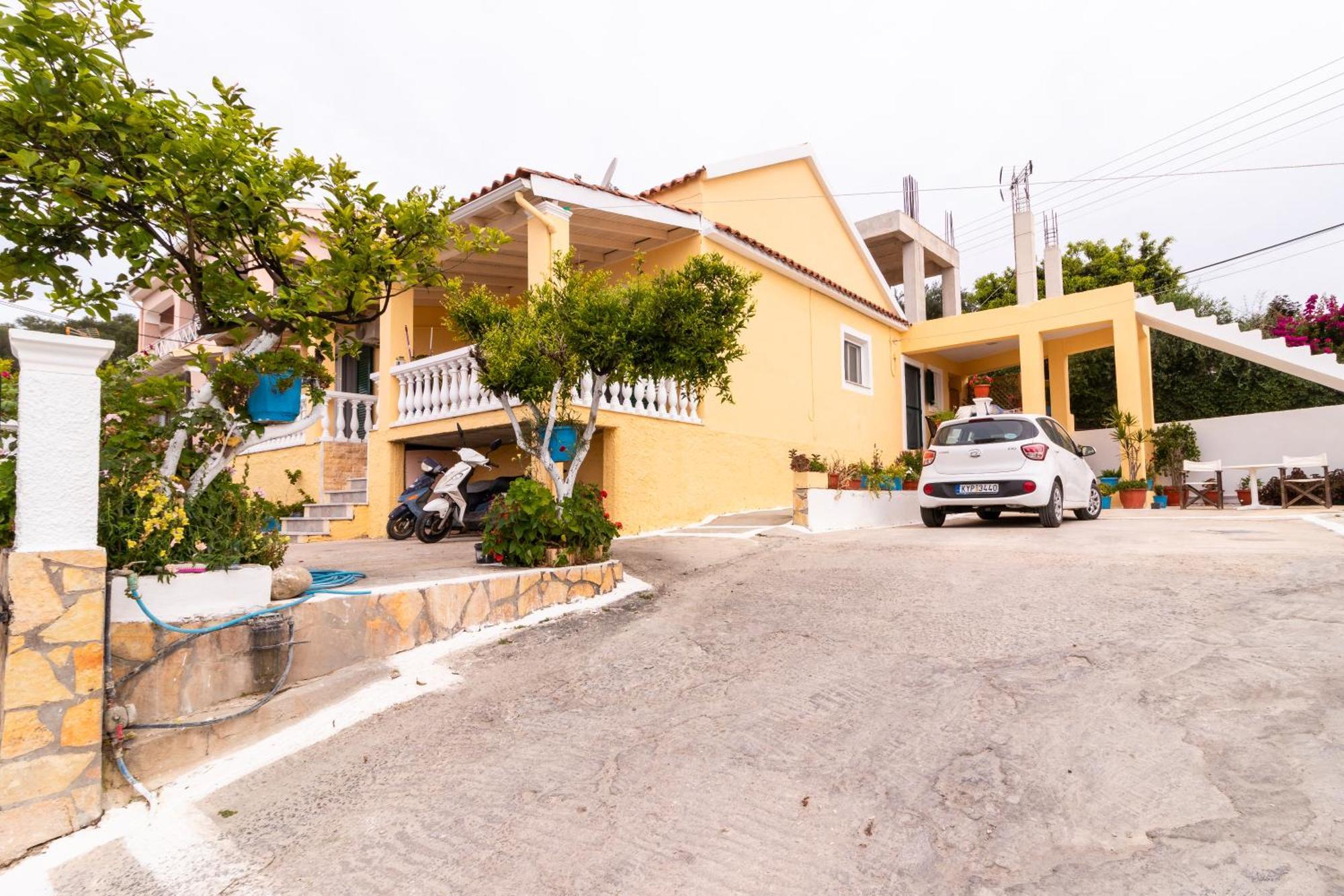 Dimitris House Petriti Apartment Exterior foto